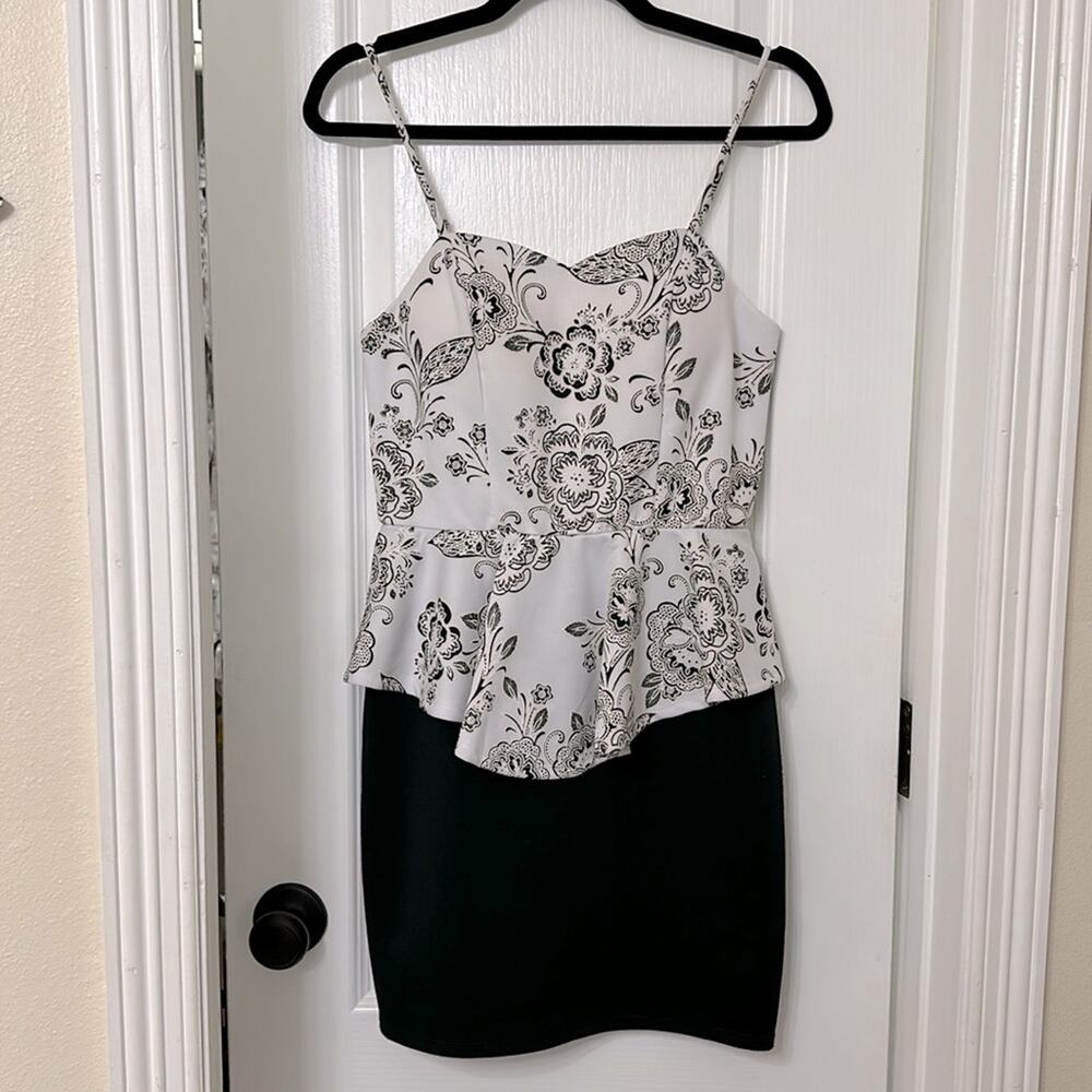 Bailey blue peplum black white floral mini dress bodycon M